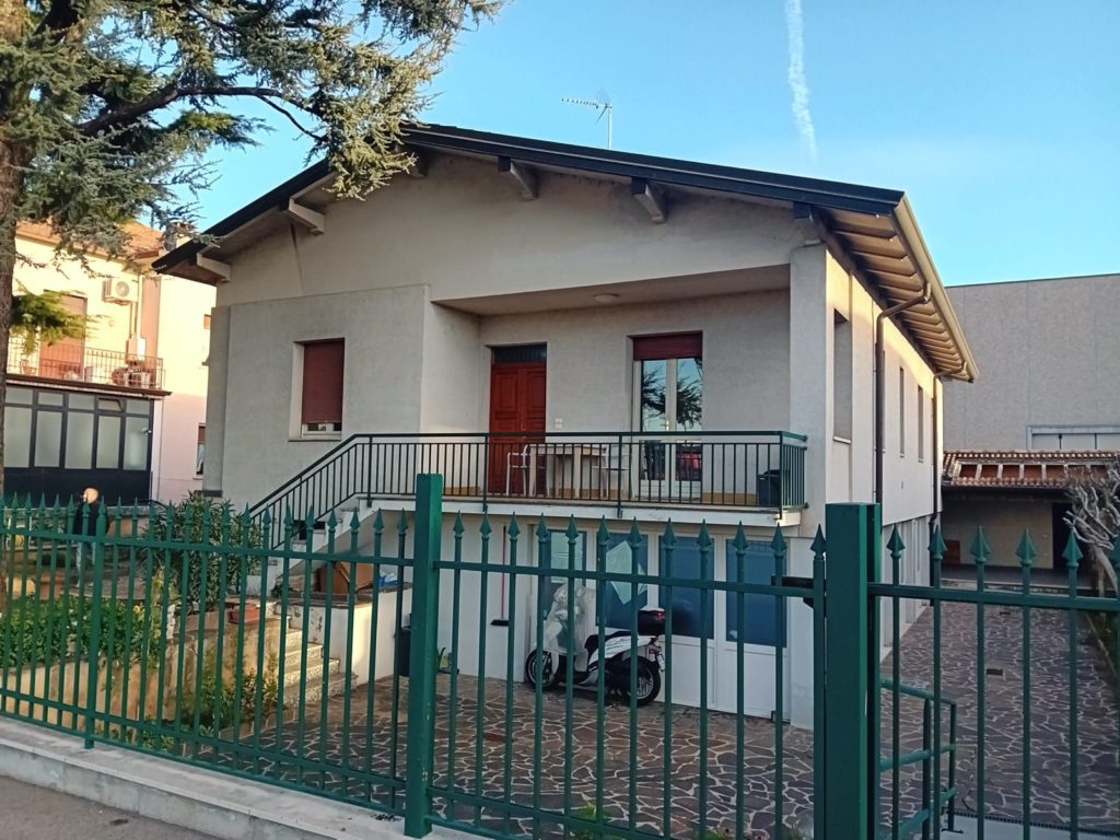 housing social.jpg 1